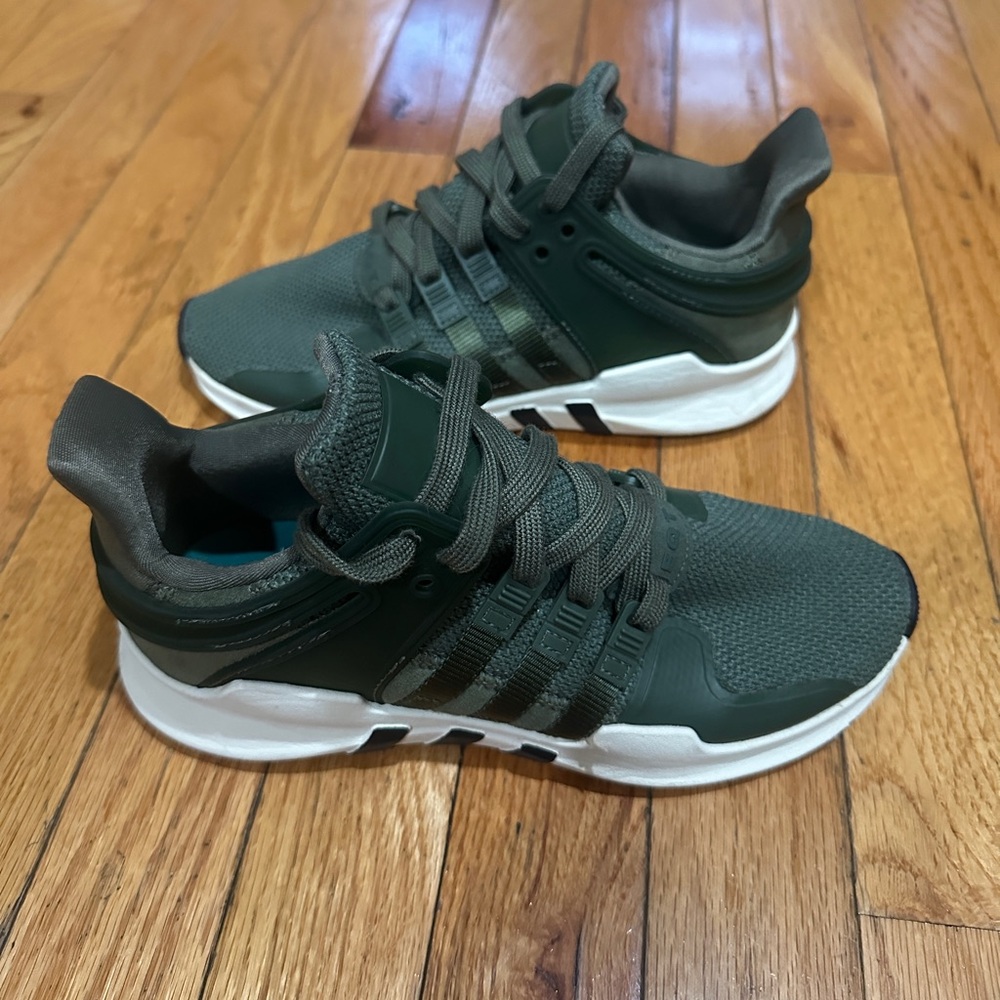 Adidas Womena EQT Support Sneakers